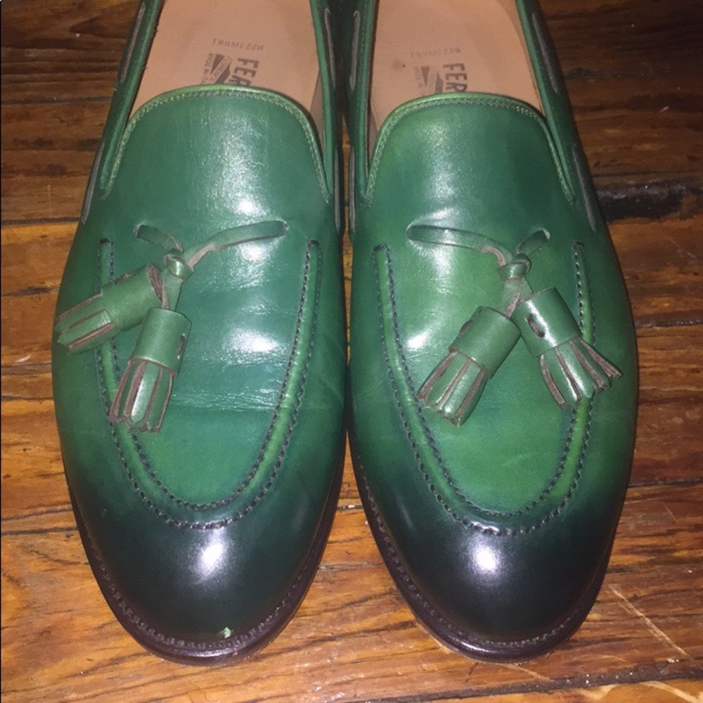 It is a nice shoes negotiable and trade